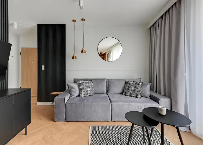 Aura 40 Center & Free Parking By Downtown Gdansk