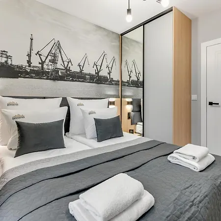Aura 40 Center & Free Parking By Downtown 4* Gdaňsk