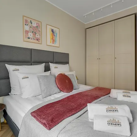 Aura 40 Center & Free Parking By Downtown Apart Otel 4*