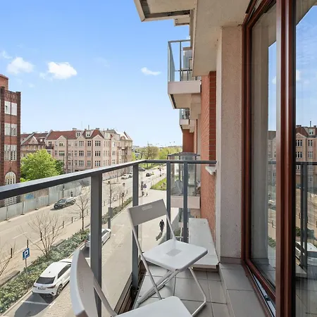 Aura 40 Center & Free Parking By Downtown Apart Otel Gdansk