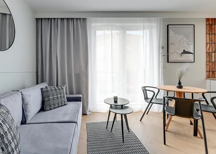 Aura 40 Center & Free Parking By Downtown Apart-hotel 4*